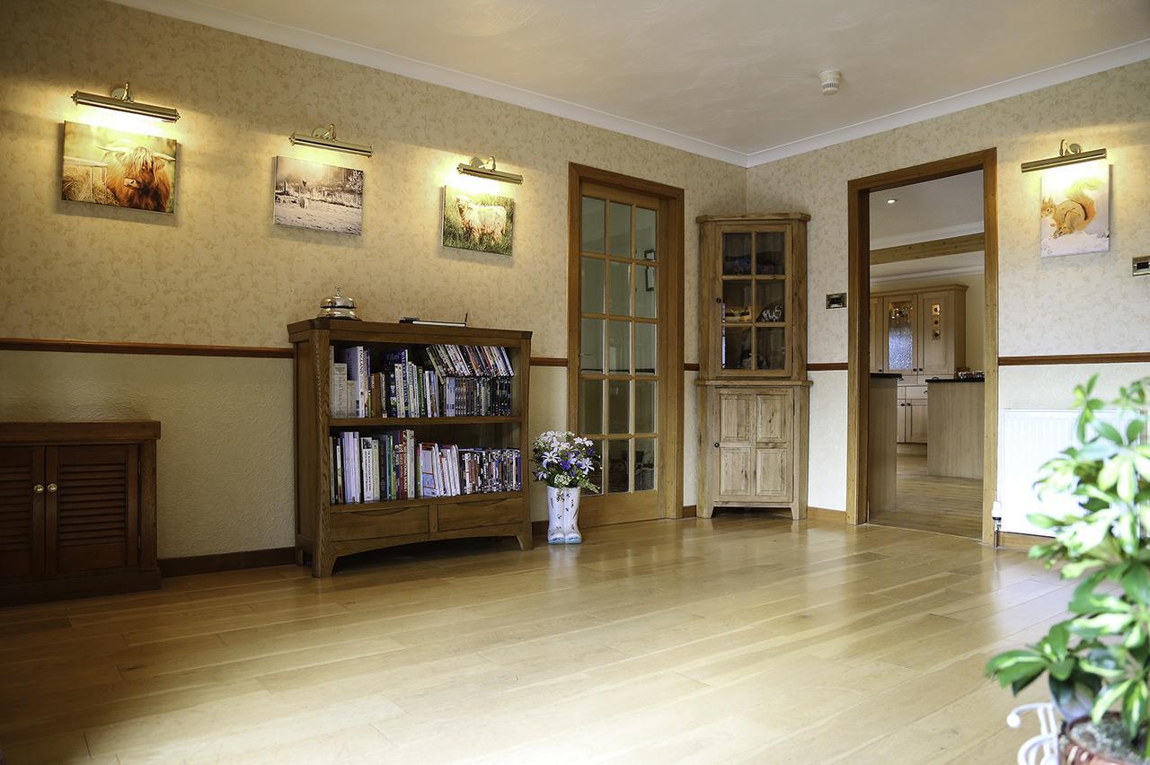 Henshire B&B Dingwall Buitenkant foto